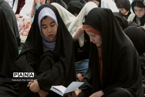 مراسم معنوی اعتکاف درشهرستان اسلامشهر