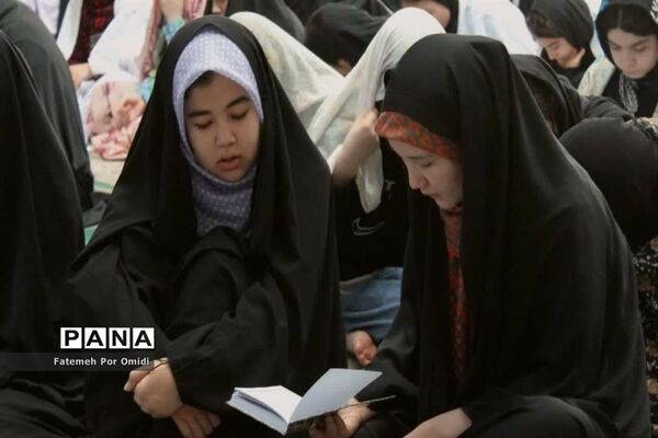 مراسم معنوی اعتکاف درشهرستان اسلامشهر