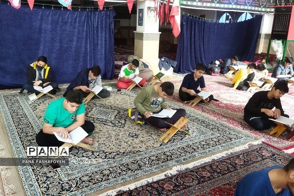برگزاری اعتکاف ویژه دانش‌آموزان پسر فشافویه