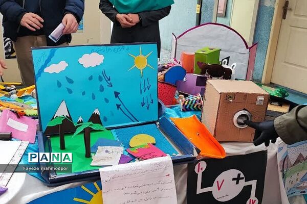 نمایشگاه دست‌سازه‌ها و جابربن‌حیان در مدارس رودهن