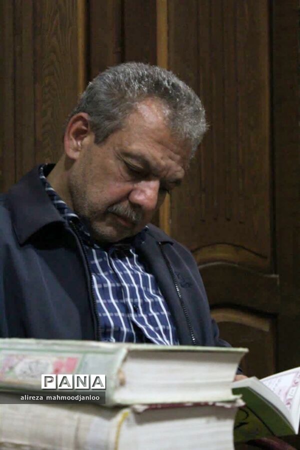مراسم معنوی اعتکاف در گلوگاه