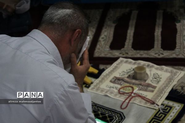 مراسم معنوی اعتکاف در گلوگاه