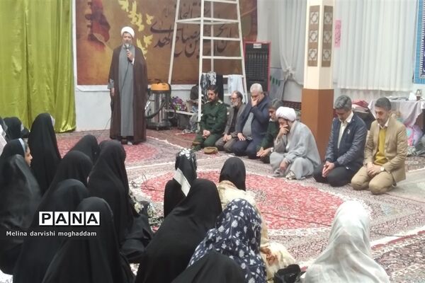آیین اعتکاف دانش‌آموزی در تربت جام