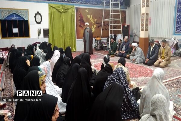 آیین اعتکاف دانش‌آموزی در تربت جام