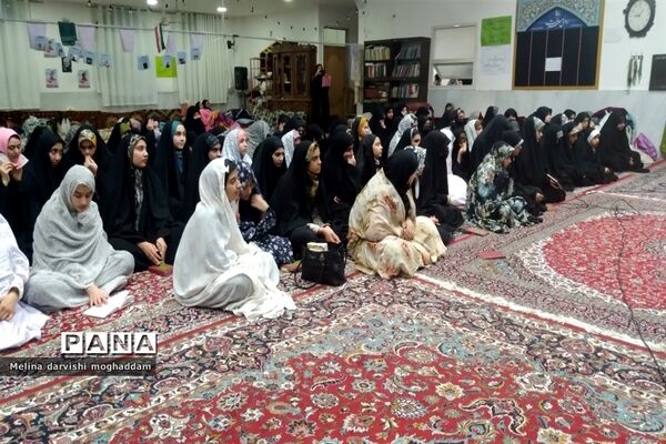 آیین اعتکاف دانش‌آموزی در تربت جام