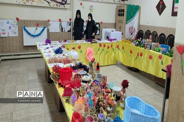 برپایی نمایشگاه و بازارچه مدرسه شایستگان ملارد