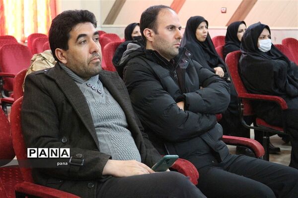 کارگاه نقش سواد رسانه در جهاد تبیین