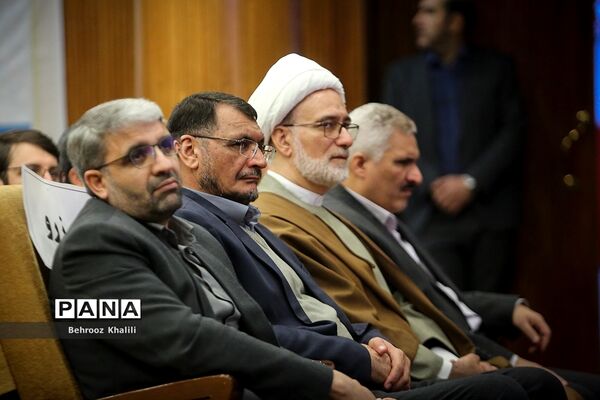 انعقاد تفاهم‌نامه همکاری مرکز بسیج فرهنگیان وزارت آموزش و پرورش و مرکز بسیج وزارت نفت