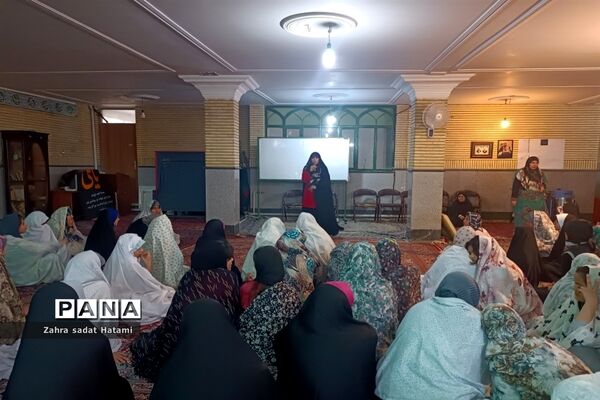 برگزاری اولین دوره اعتکاف دانش‌آموزی در پاکدشت