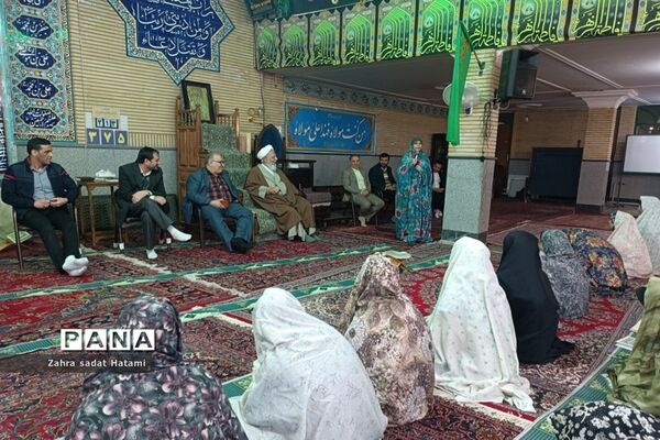 برگزاری اولین دوره اعتکاف دانش‌آموزی در پاکدشت