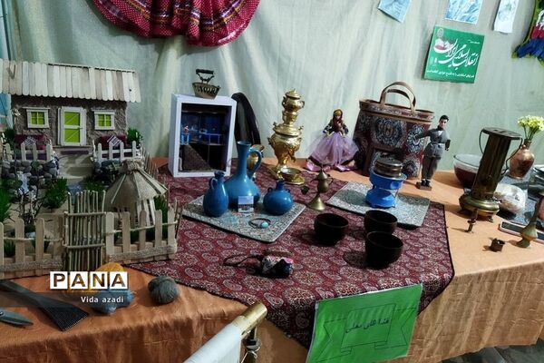 برگزاری جشنواره آیین‌های سرزمین من در دبیرستان دخترانه سما رودهن