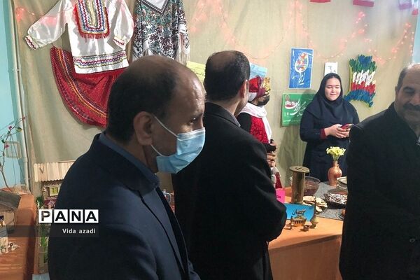 برگزاری جشنواره آیین‌های سرزمین من در دبیرستان دخترانه سما رودهن