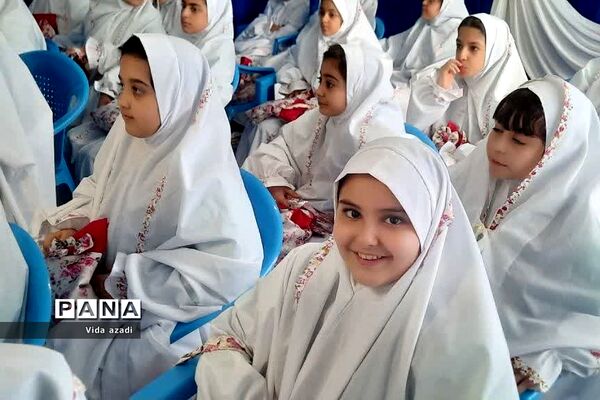 جشن‌تکلیف در دبستان سما ۲ رودهن