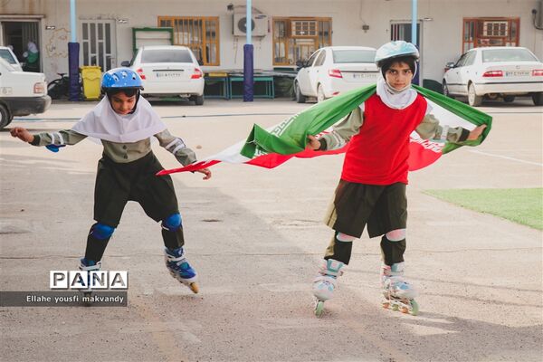 مراسم افتتاحیه زمین های چمن مصنوعی در مدارس شهرستان امیدیه