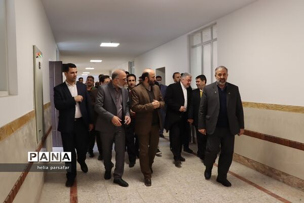 برگزاری آیین بهره‌برداری دبیرستان ماندگار شهید مدرس آموزش و پرورش ناحیه 2 شهرری