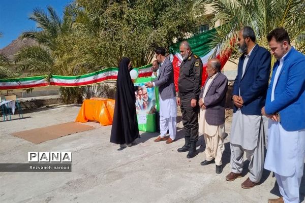 گرامیداشت ایامالله دهه فجر در بزمان