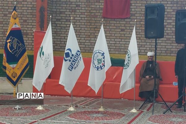 مراسم صبحگاه مشترک سازمان دانش‌آموزی و بسیج ناحیه 2 مشهد