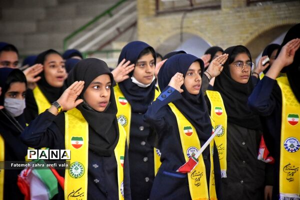 مانور یاوران انقلاب