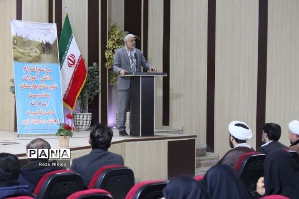 دانش‌آموزان بهارستانی راهی کربلای ایران شدند