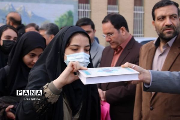 دانش‌آموزان بهارستانی راهی کربلای ایران شدند