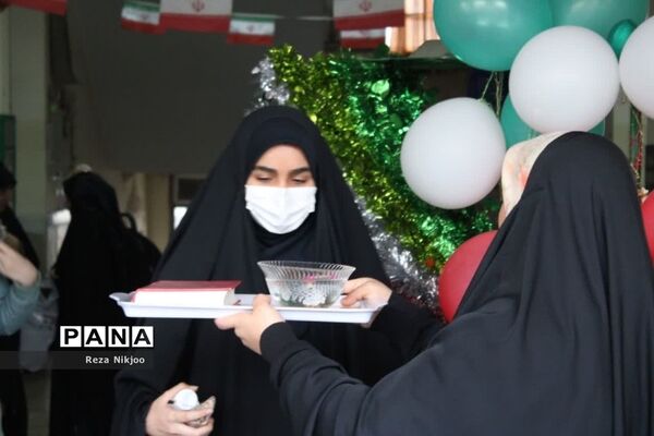 دانش‌آموزان بهارستانی راهی کربلای ایران شدند