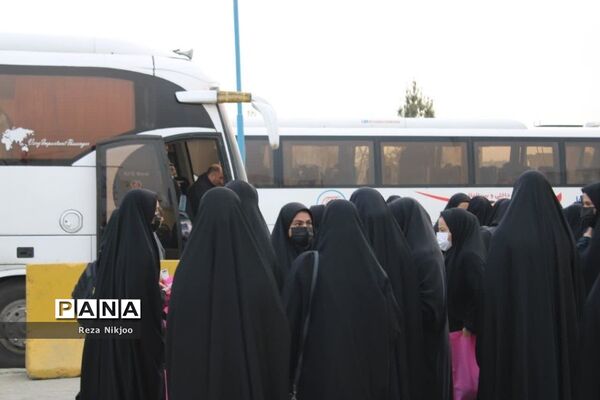 دانش‌آموزان بهارستانی راهی کربلای ایران شدند