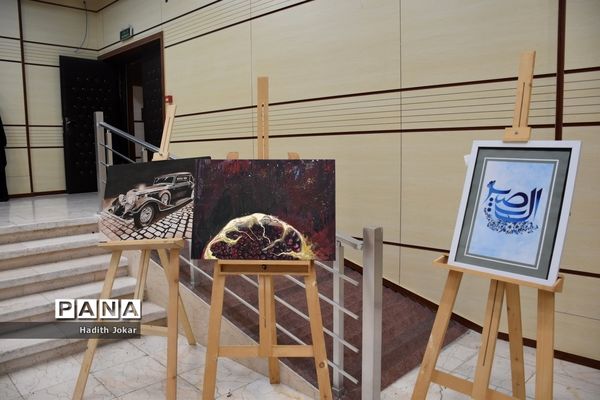 نمایشگاه  دختران فاطمی رهروان زینبی در بوشهر