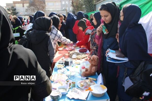 طرح بوم در مدارس بهارستان