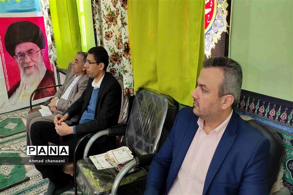 جشن پیروزی انقلاب اسلامی در مدارس کارون