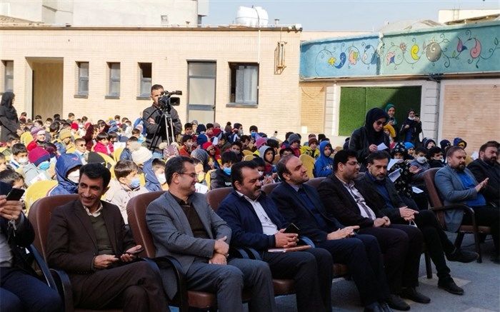 مخاطب مسابقه آدم و هوا دانش‌آموزان هستند/ فیلم