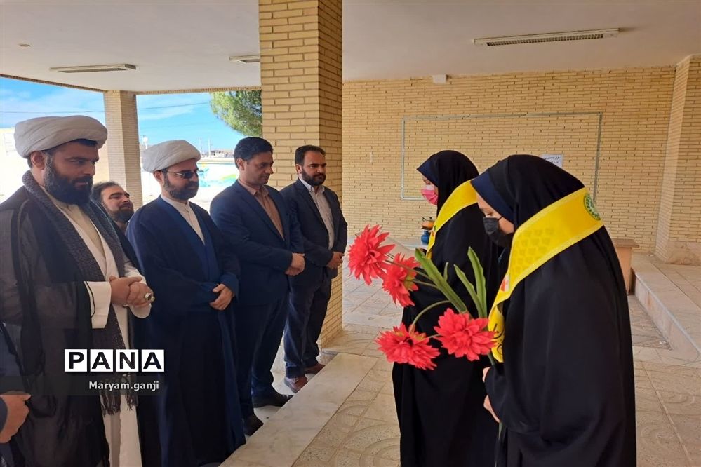 همایش یاوران انقلاب در مروست