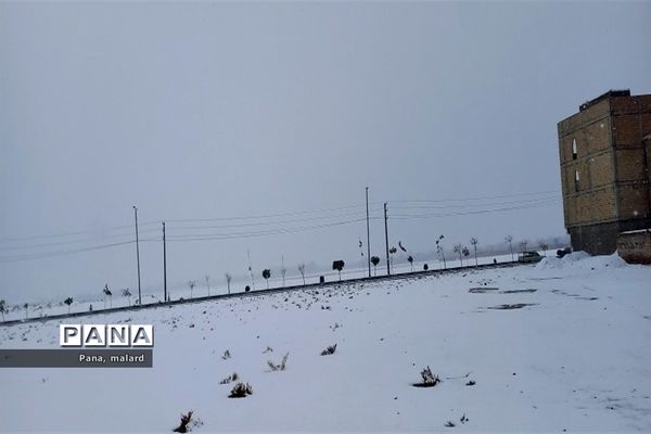 رنگ  سفید برف بر چهره ملارد و صفادشت