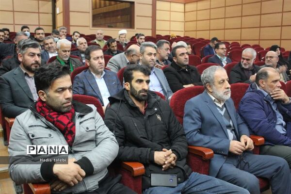 آیین رونمایی از کتاب دوما برگرفته از زندگی مادر سه شهید