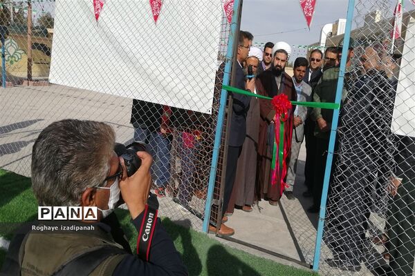 افتتاح زمین چمن مدرسه قرآنی شهید محمدمنتظر قائم شهرستان خاتم
