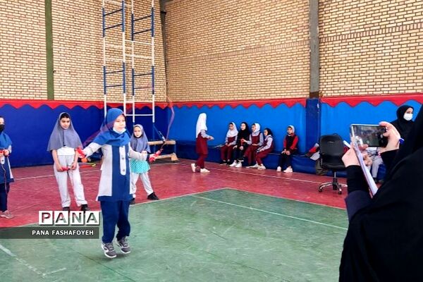 برگزاری مسابقات ورزشی ویژه دانش‌آموزان در فشافویه