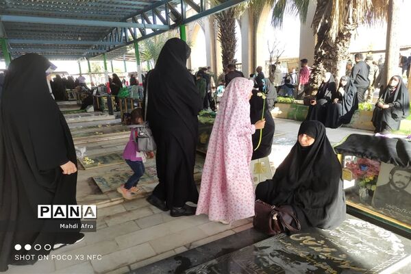 برگزاری مراسم غباروبی و عطر افشانی مزار شهدای شهرستان بهبهان