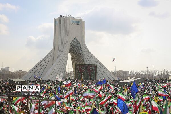 سخنرانی رئیس جمهوری در راهپیمایی ۲۲ بهمن