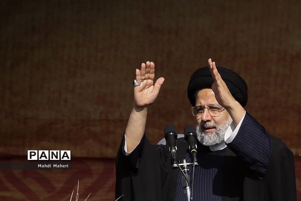 سخنرانی رئیس جمهوری در راهپیمایی ۲۲ بهمن