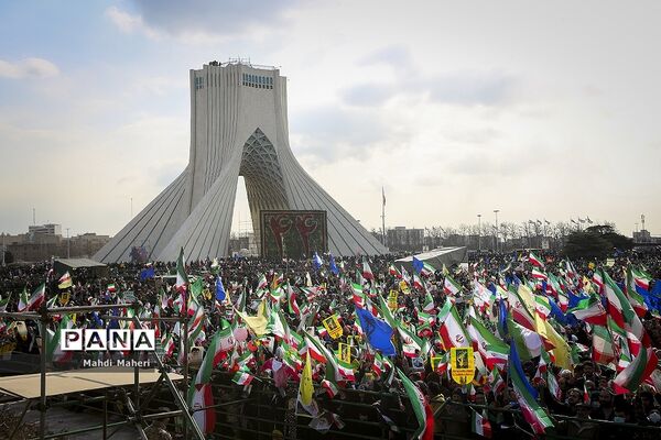 سخنرانی رئیس جمهوری در راهپیمایی ۲۲ بهمن