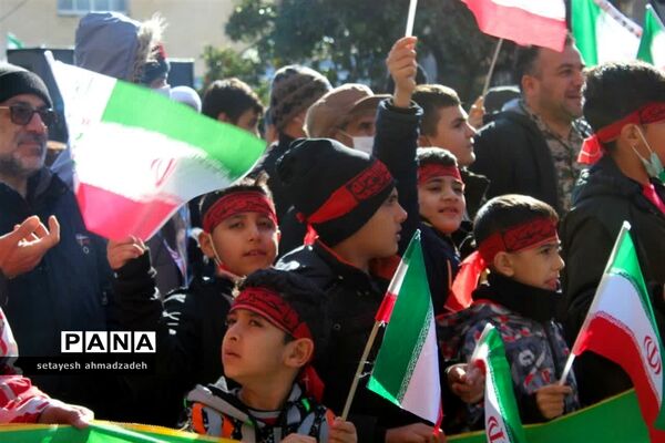 راهپیمایی ۲۲ بهمن در گلوگاه
