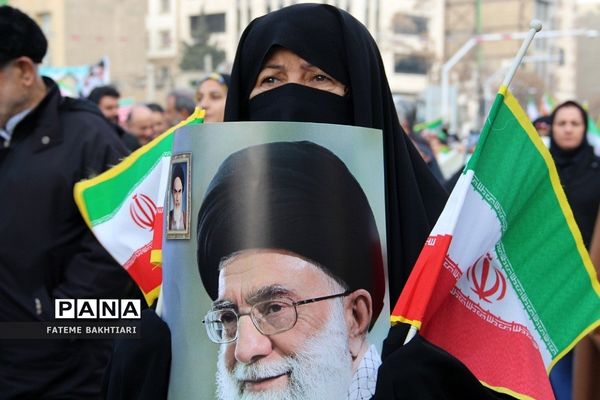 راهپیمایی باشکوه 22 بهمن در ناحیه یک شهرری