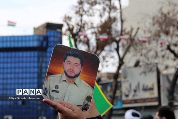 راهپیمایی باشکوه 22 بهمن در ناحیه یک شهرری