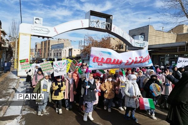 راهپیمایی۲۲بهمن در شهرستان‌های آذربایجان شرقی