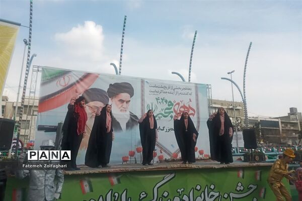 حضور پرشور مردم در جشن چهل و چهارمین سالگرد انقلاب اسلامی ایران