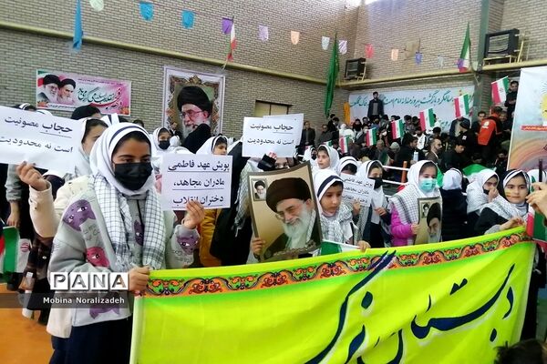 برگزاری راهپیمایی ۲۲ بهمن در بدره استان ایلام