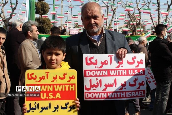 حضور پرشور مردم بهارستانی در راهپیمایی ۲۲ بهمن