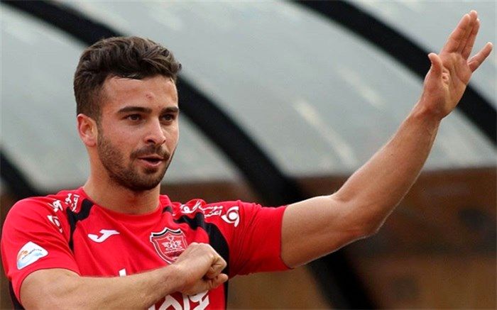 سروش رفیعی  چگونه از ترکیب پرسپولیس خارج شد