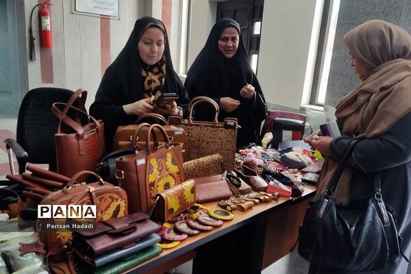 تجلیل از زنان موفق شهریاری در فرهنگسرای الغدیر