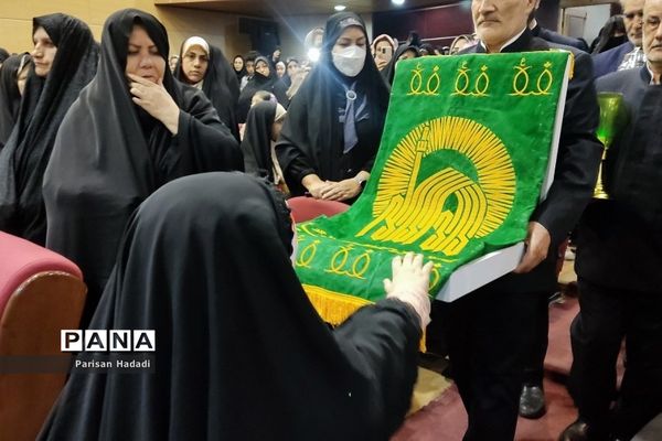 تجلیل از زنان موفق شهریاری در فرهنگسرای الغدیر