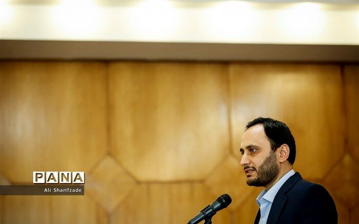همه بخش‌های دولت به گردشگری نگاه ویژه‌ای دارند